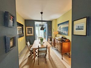 Dining Room - click for photo gallery